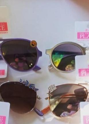 Сонцезахисні окуляри для дівчинки від children's place, америка2 фото