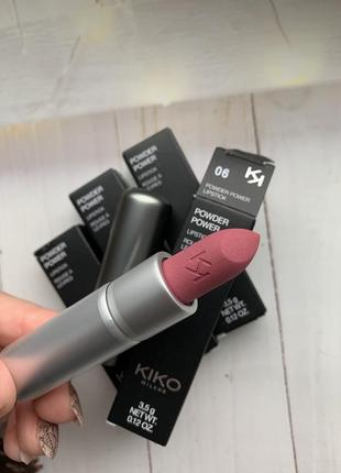 Пудрова матова помада kiko milano powder power