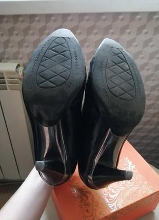 Ботильйони жіночі туфлі з натуральної шкіри7 фото