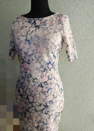 Платье миди цветочный принт marks & spencer элегантное облегающее открытая спина3 фото