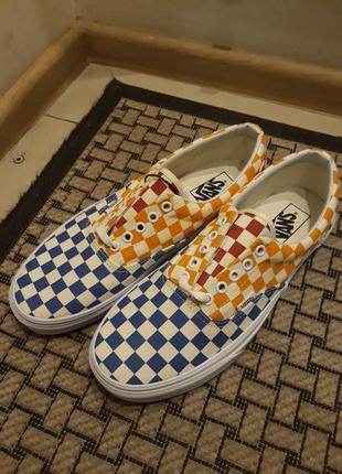 Оригінальні в шашку кроси vans