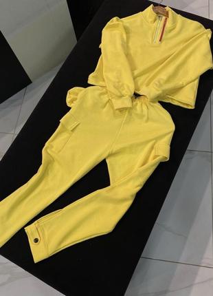 Спортивний костюм