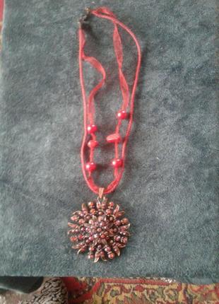 Красное колье на шею ,ожерелье со стразами бижутерия1 фото