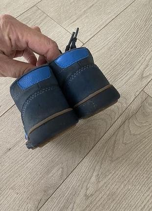 Гарні модні дитячі черевики 3