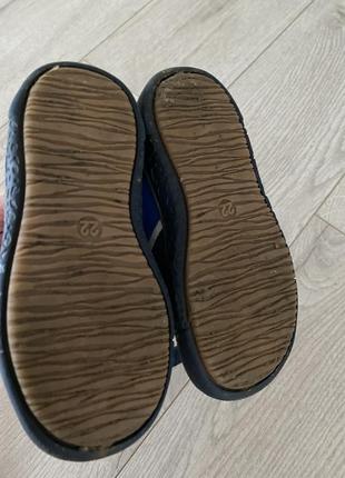 Гарні модні дитячі черевики 6