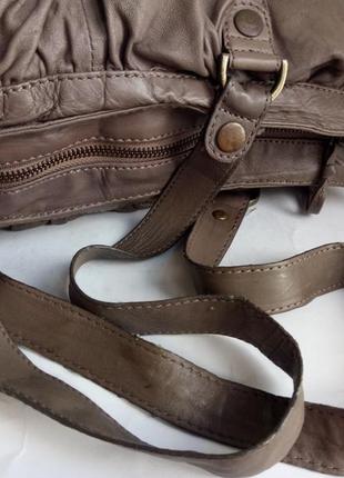 Большущая вместительная кожаная сумка, натуральная кожа цвет какао, accessorize5 фото