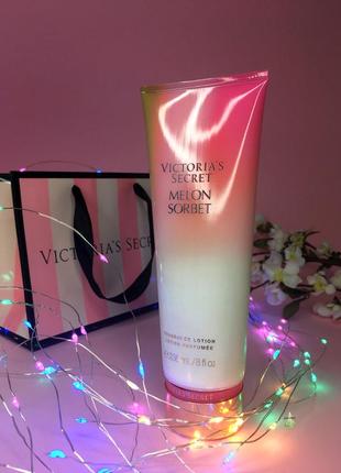 Парфюмированный лосьон для тела арбузный сорбет victoria's secret melon sorbet