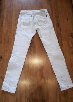 Белые джинсы от denim life (pimkie)2 фото