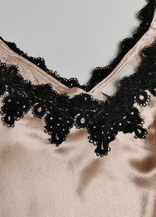 Ніжна нарядна блузка з відкритими плечима і мереживом німеччина7 фото