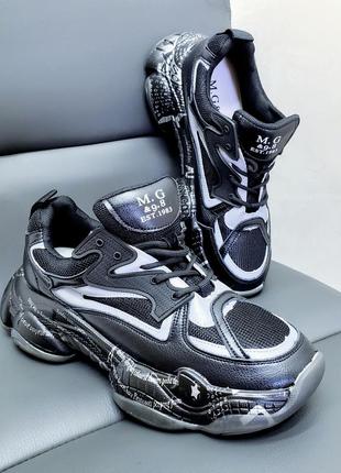 Стильные кроссовки чёрные стильні кросівки чорні6 фото