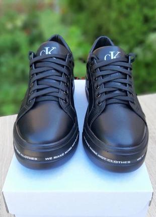 Жіночі кросівки calvin klein чорні висока підошва / жіночі кросівки чорні5 фото