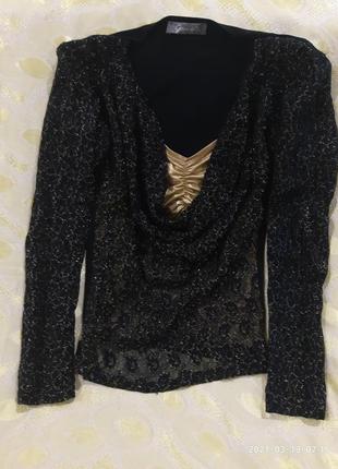 Дуже красива ажурна кофта з люрексом