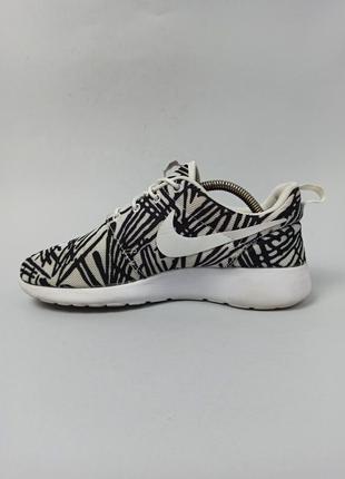 Кроссовки nike roshe run print размер 38,5 (24,5 см.)2 фото