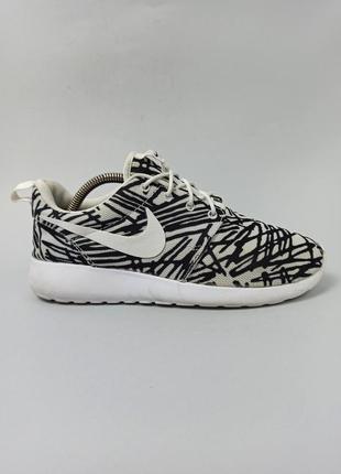 Кроссовки nike roshe run print размер 38,5 (24,5 см.)3 фото