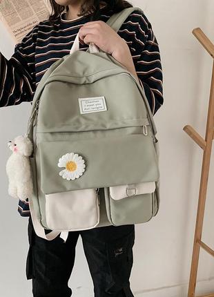 Рюкзак для девочки школьный, водонепроницаемый цвета хаки с брелком мишка rentegner.