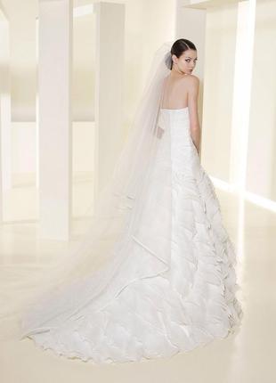 Свадебное платье pronovias (проновиас), оригинал! в идеальном состоянии