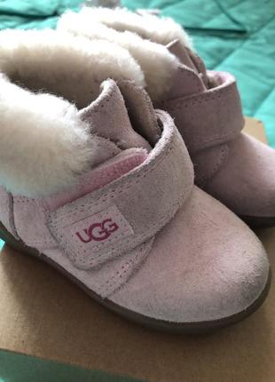 Тепленькі ugg дитячі