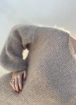 Об'ємний светр з мохеру3 фото