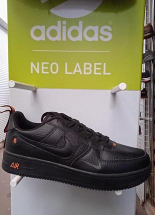 Кроссовки мужские кожа
nike (air-fors)