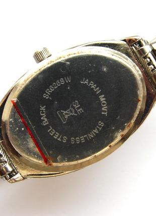 Avon винтажные овальные часы из сша с камешками мех. japan sii7 фото
