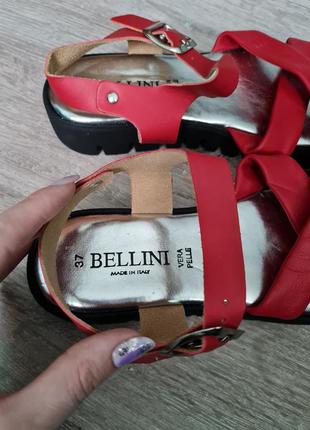 Босоніжки зручні vera pelle bellini босоножки красные кожа6 фото