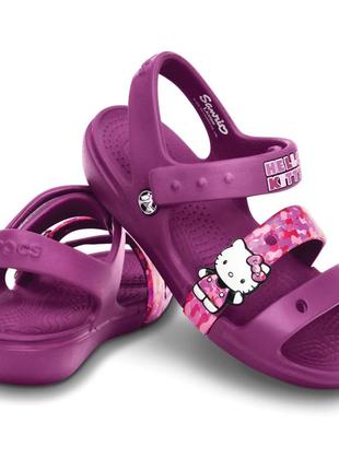 Дитячі босоніжки crocs keeley hello kitty, 100% оригінал3 фото