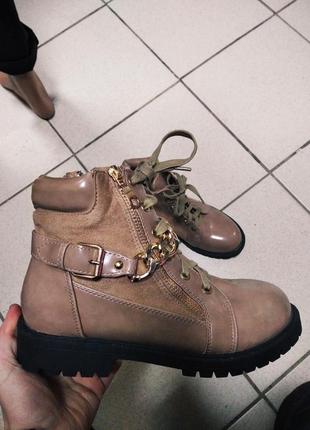 Женские демисезонные ботинки, 37,38 размеры