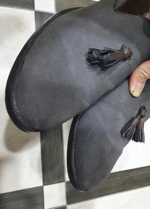Стильні чоловічі туфлі лофери з пензликами під нубук topman6 фото