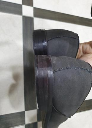 Стильні чоловічі туфлі лофери з пензликами під нубук topman7 фото