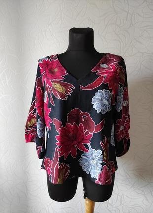 Шикарна блузка від marks& spenser1 фото