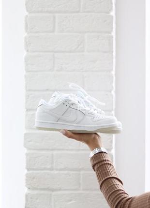 Кросівки sb dunk low white   кроссовки2 фото