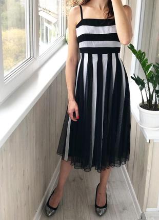 Шикарное вечернее коктейльное черно белое платье миди на тонких бретельках 1+1=31 фото