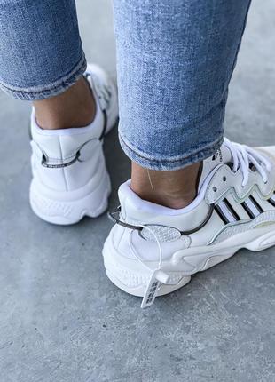 Кроссовки adidas ozweego3 фото