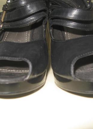 Шикарные туфли с открытым носком4 фото