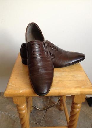 Туфли мужские коричневые