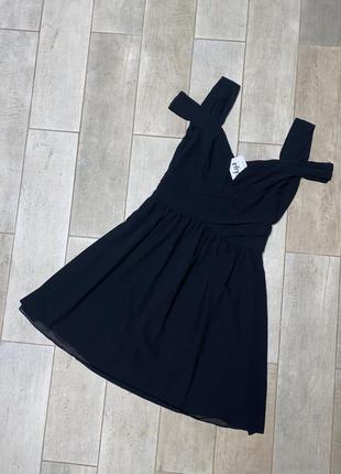 Чёрное шифоновое мини платье,спущенные плечи