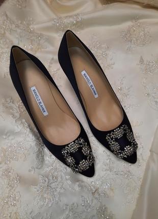 Manolo blahnik* вечірні чорні атласні туфлі