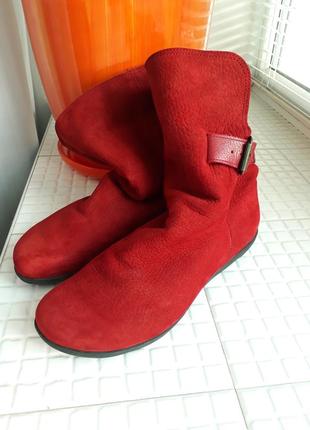 Шикарные кожаные красные сапоги ботинки arche2 фото