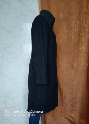 Длинное шерстяное пальто с вязаным воротником3 фото