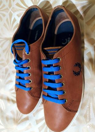 Шкіряні туфлі-мокасини fred perry