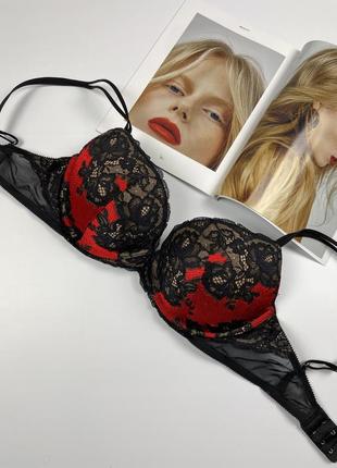 Бюстик с push-up victoria’s secret