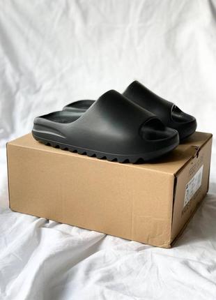 Adidas yeezy slide шльопанці тапочки слайдери адідас ізі жіночі