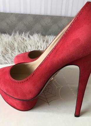 Туфлі червоні замшеві підбори італія3 фото
