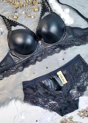 Сексуальный комплект нижнего белья с портупеей кожаный комплект ажурный комплект1 фото