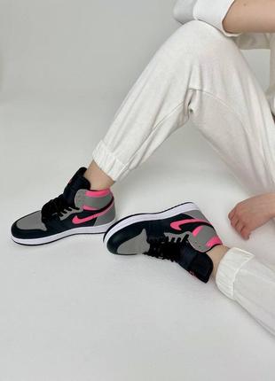 Женские кроссовки nike air jordan 1 retro black/pink/grey