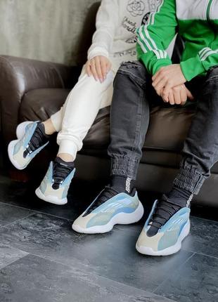 Женские кроссовки adidas yeezy boost 700 blue10 фото