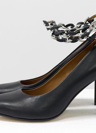 Эксклюзивные кожаные классические туфли с кокетливой цепочкой3 фото