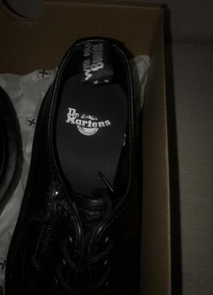 Классические туфли dr. martens8 фото