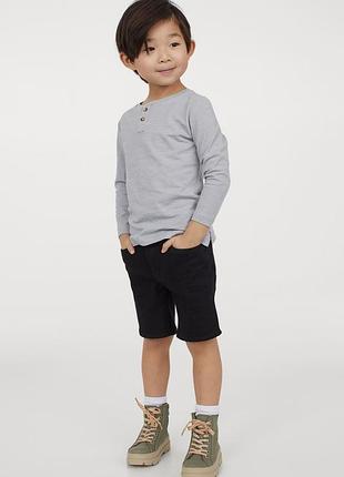 Джинсові шорти фірми фірми h&m оригінал 6-7,7-8, на 122,128 рост