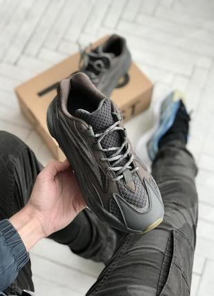 Мужские кроссовки adidas yeezy boost 700 brown 40-41-42-43-44-456 фото